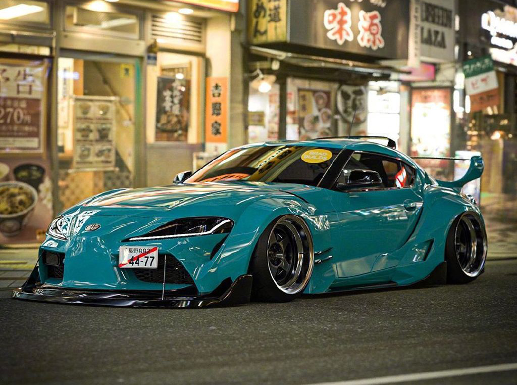 宽体丰田supra,这造型这颜色真是超级的赞!