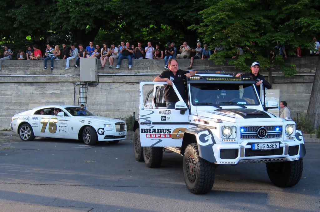 mercedes-benz-brabus-g-63-amg-6x6 (3)