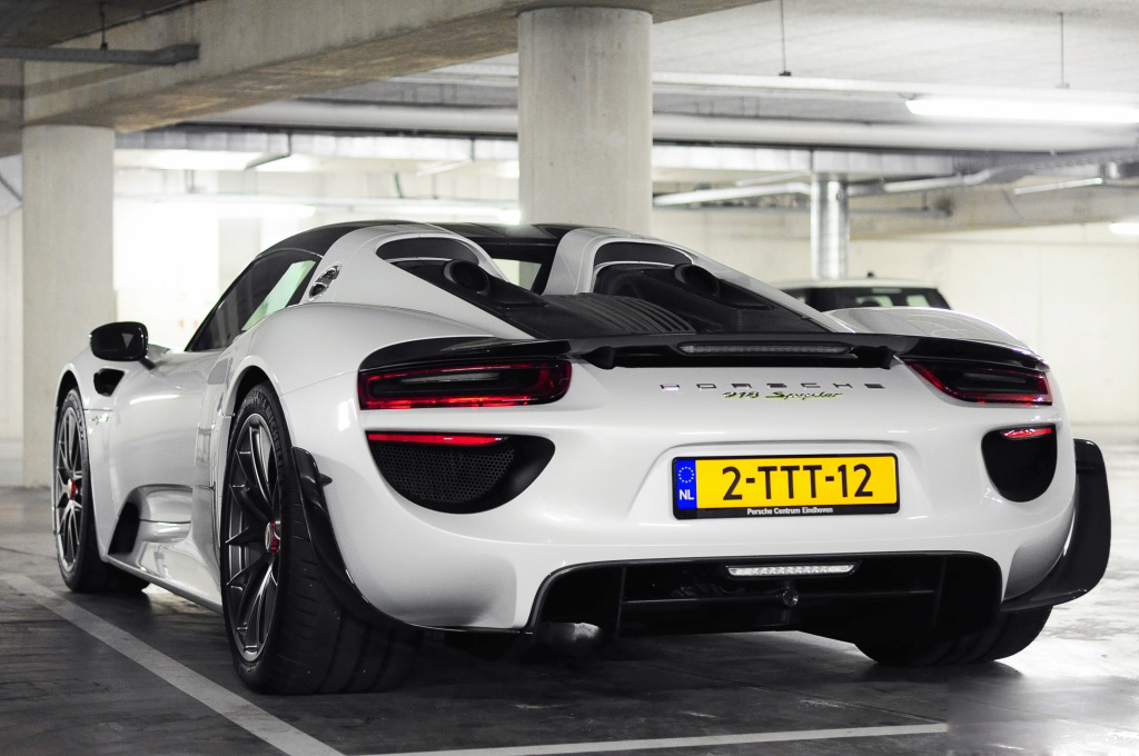 porsche-918-spyder-weissach-package (5)