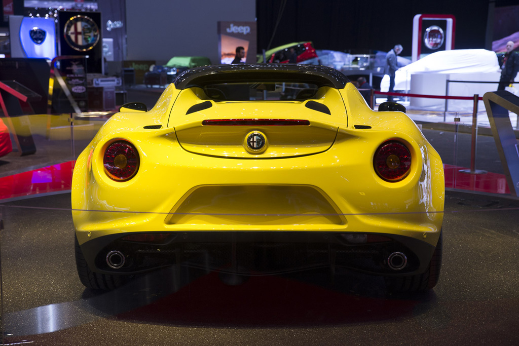 Alfa Romeo 4C Spider (99)