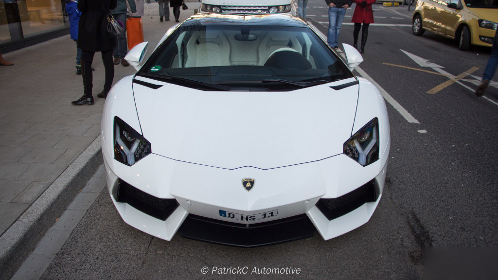 aventador-lp700-4-roadster (4)