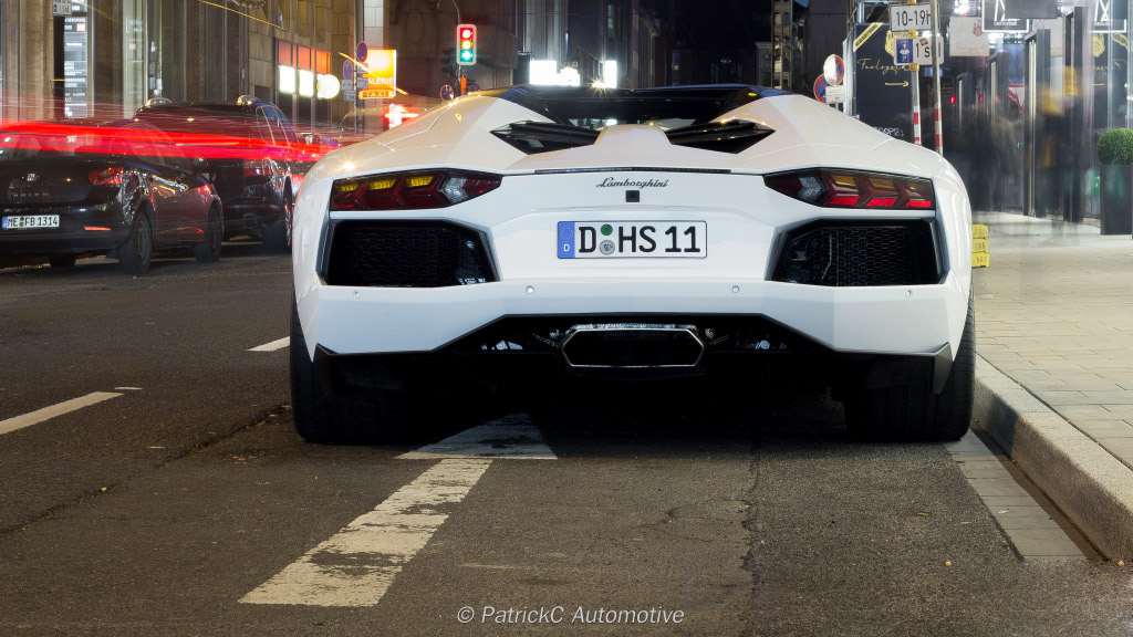 aventador-lp700-4-roadster (98)