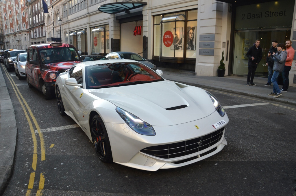 f12berlinetta (3)