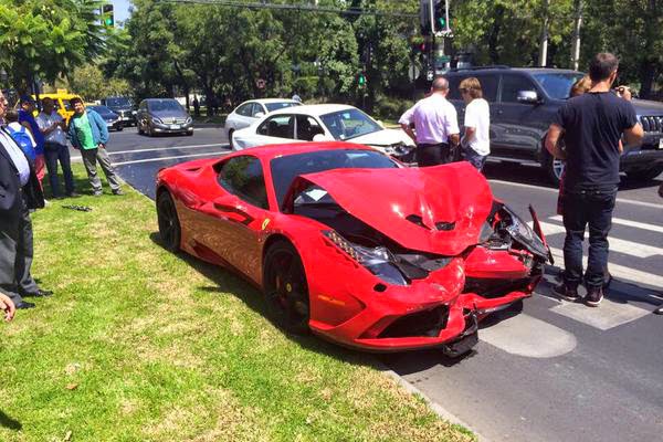 ferrari-458-speciale-crash-chile-3