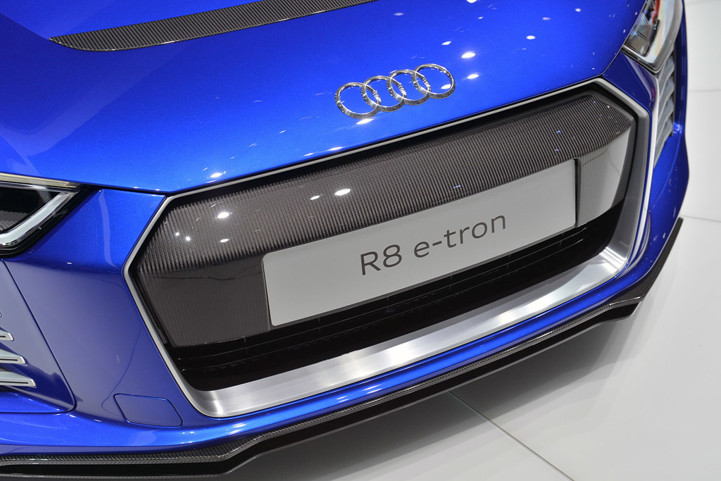 r8-e-tron (8)