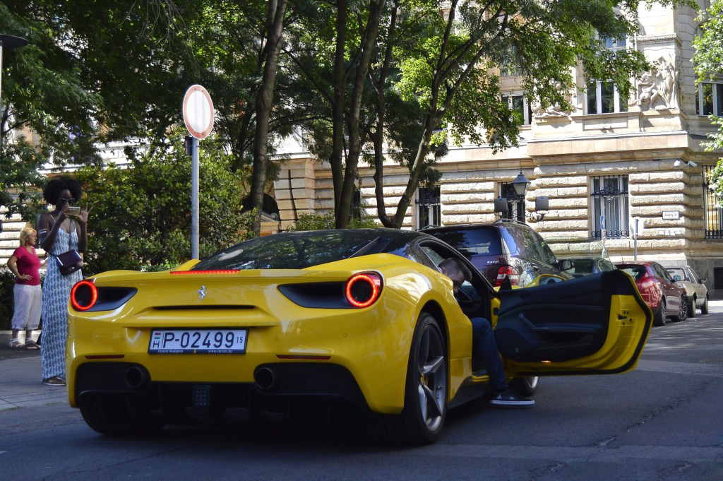 ferrari-488-gtb (6)