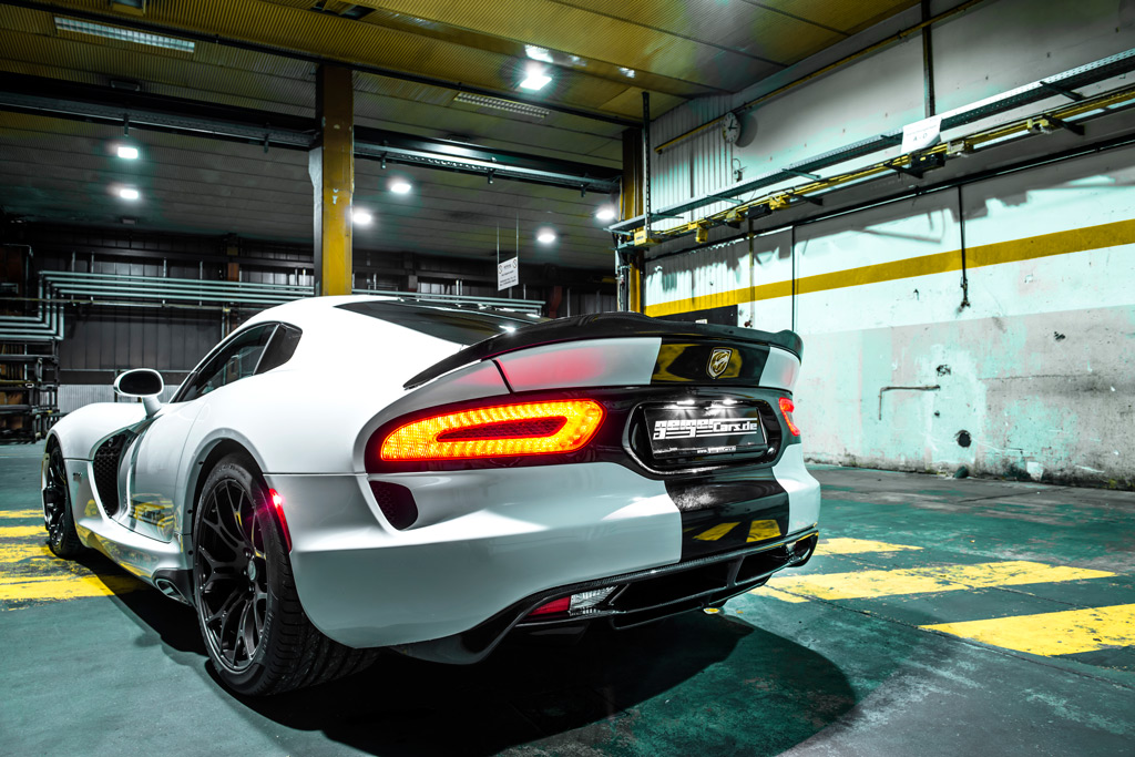 Dodge-Viper (95)