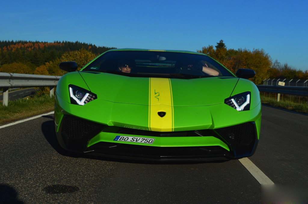 aventador-lp750-4-superveloce (1)