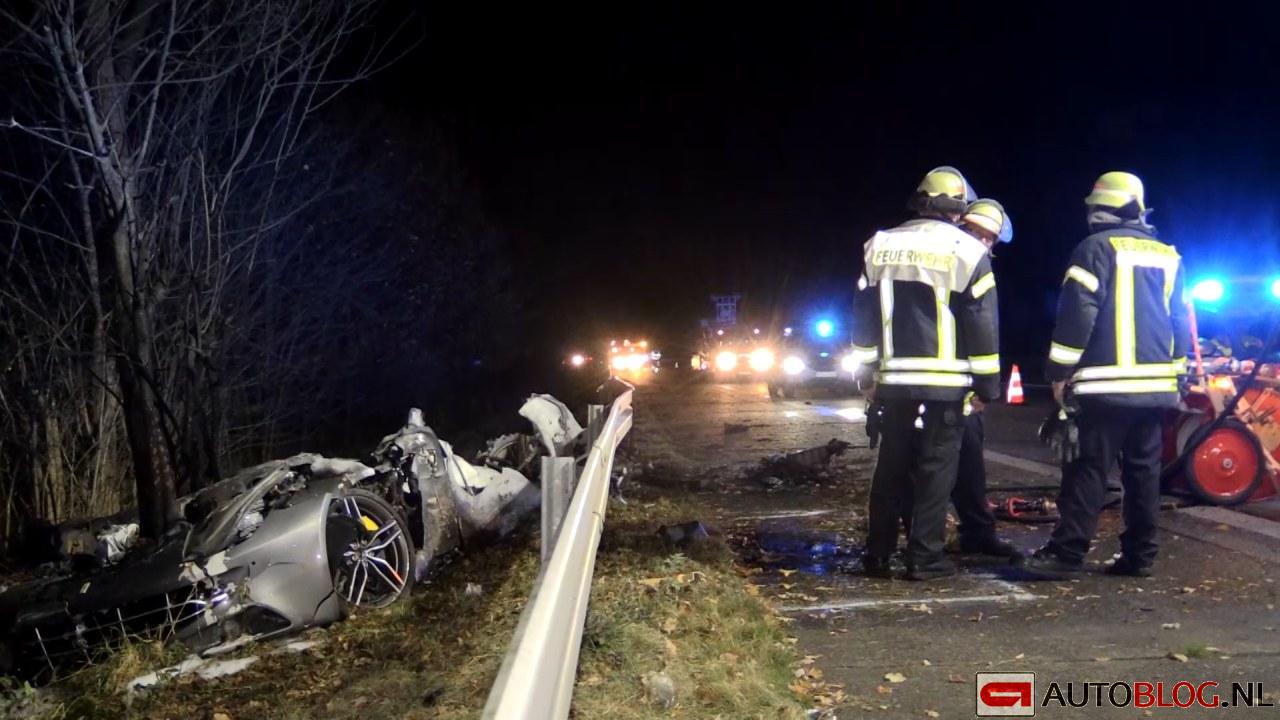 ferrari-ff-crash-6