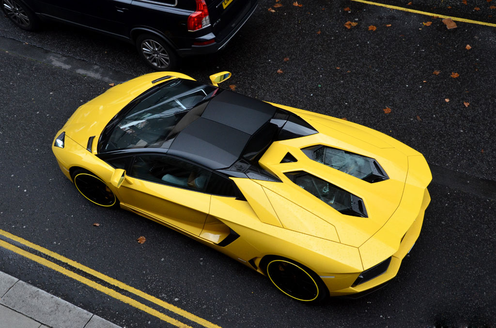 aventador-lp700-4-roadster (3)