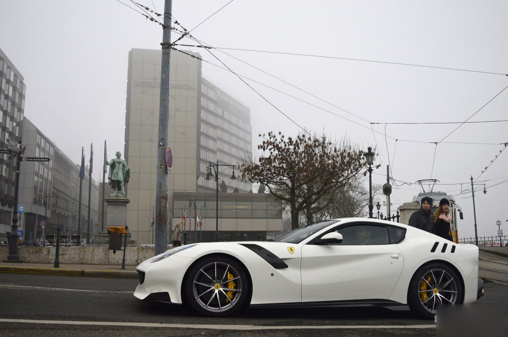 ferrari-f12tdf (5)