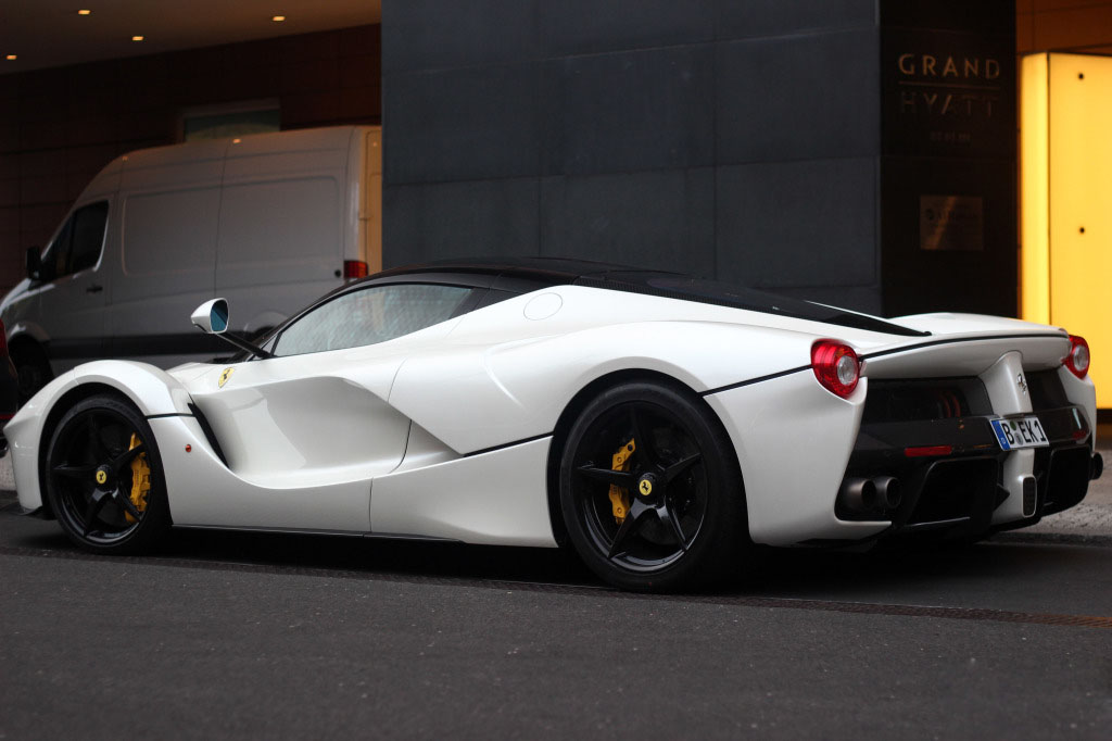 ferrari-laferrari (7)