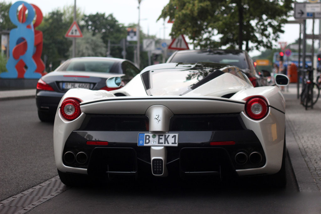 ferrari-laferrari (9)