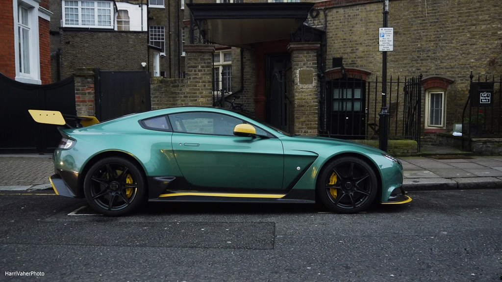 aston-martin-vantage-gt12 (6)