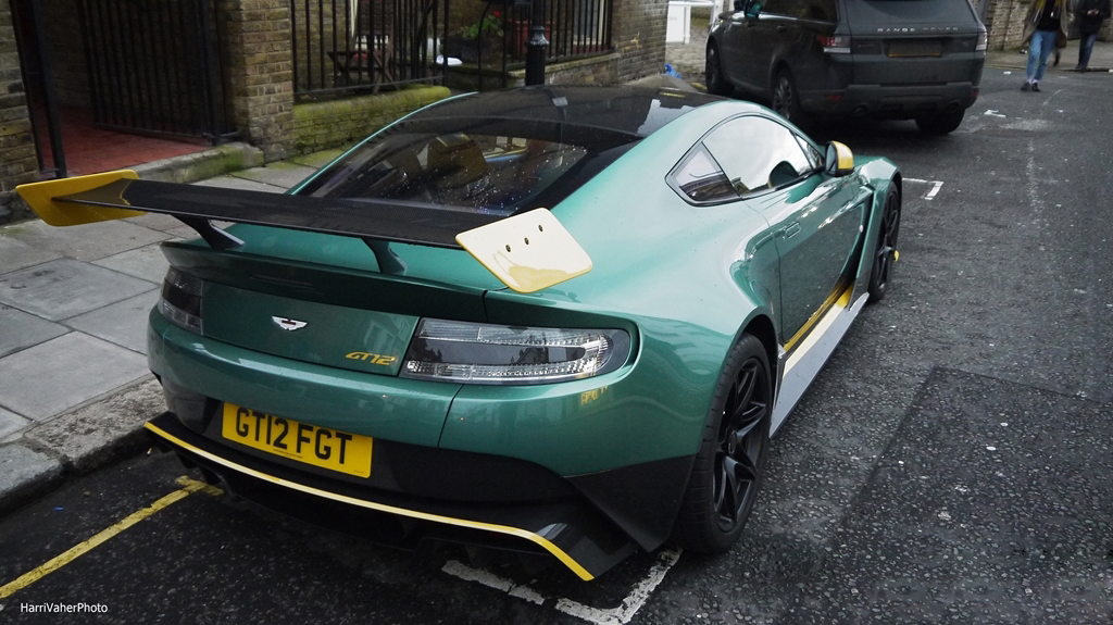 aston-martin-vantage-gt12 (95)