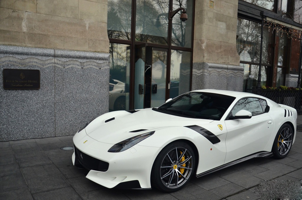 ferrari-f12tdf (1)