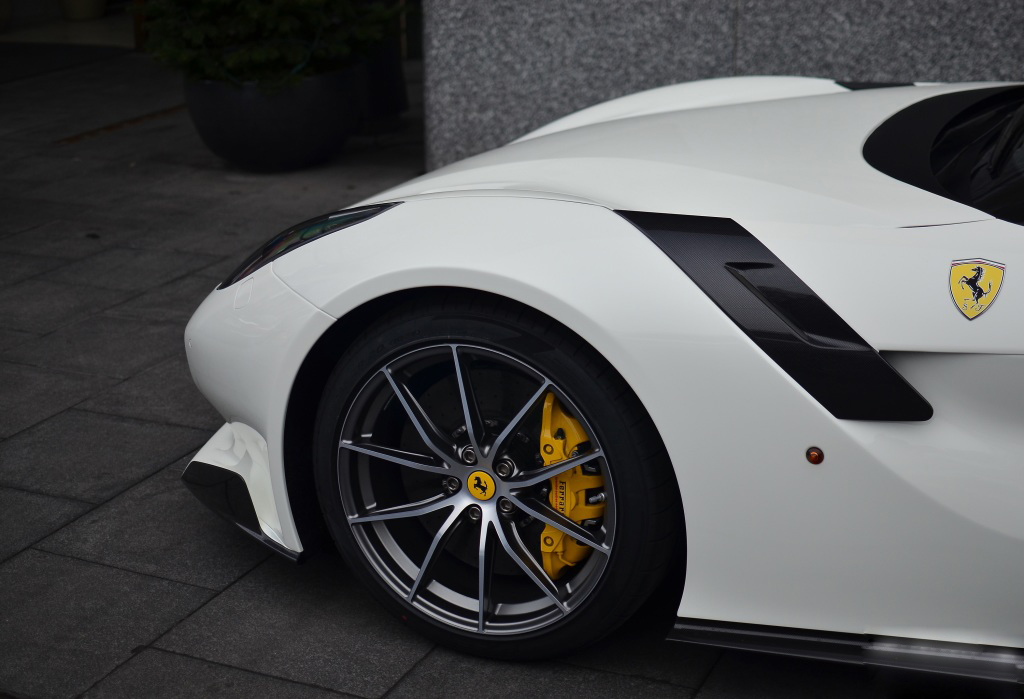 ferrari-f12tdf (2)