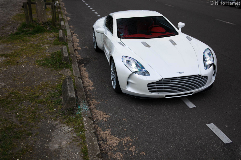 aston-martin-one-77 (1)