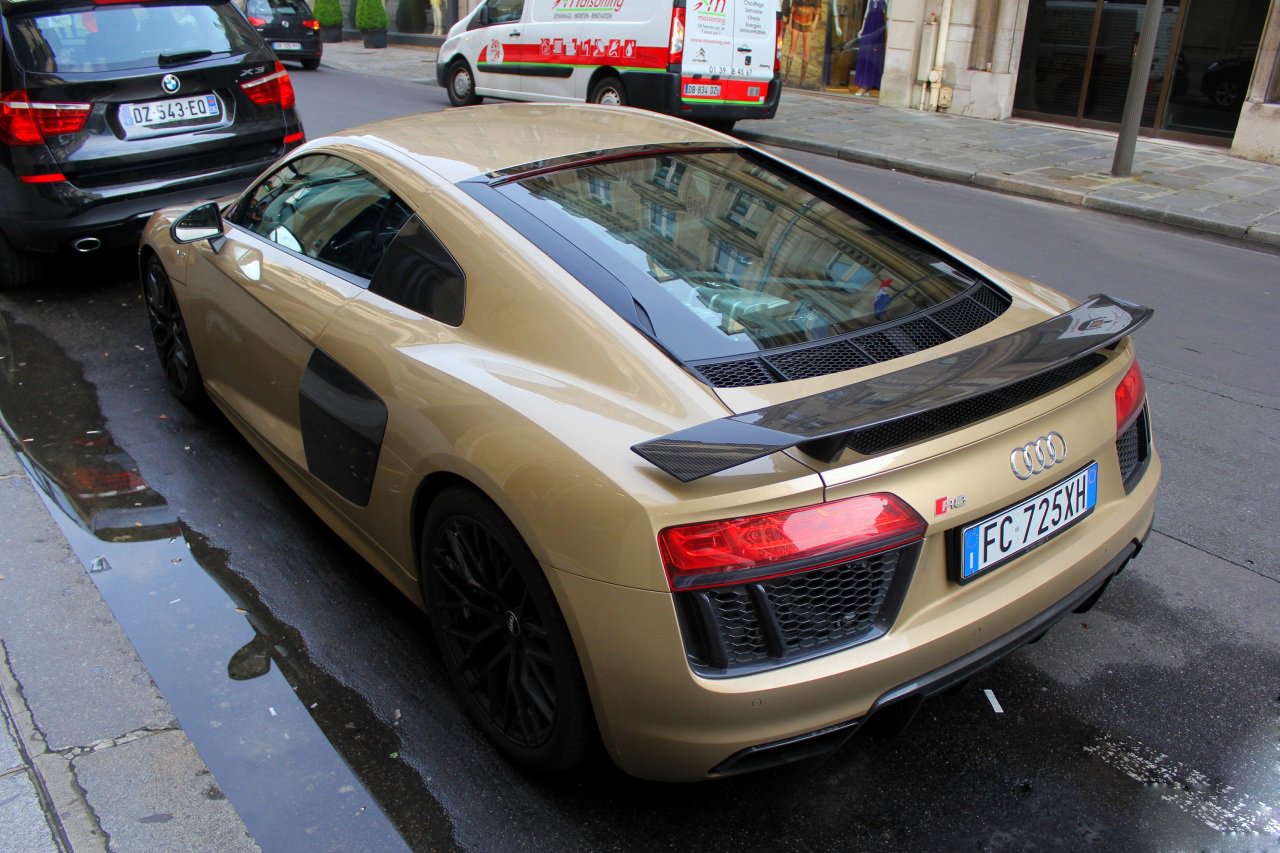 audi-r8-v10-plus (95)