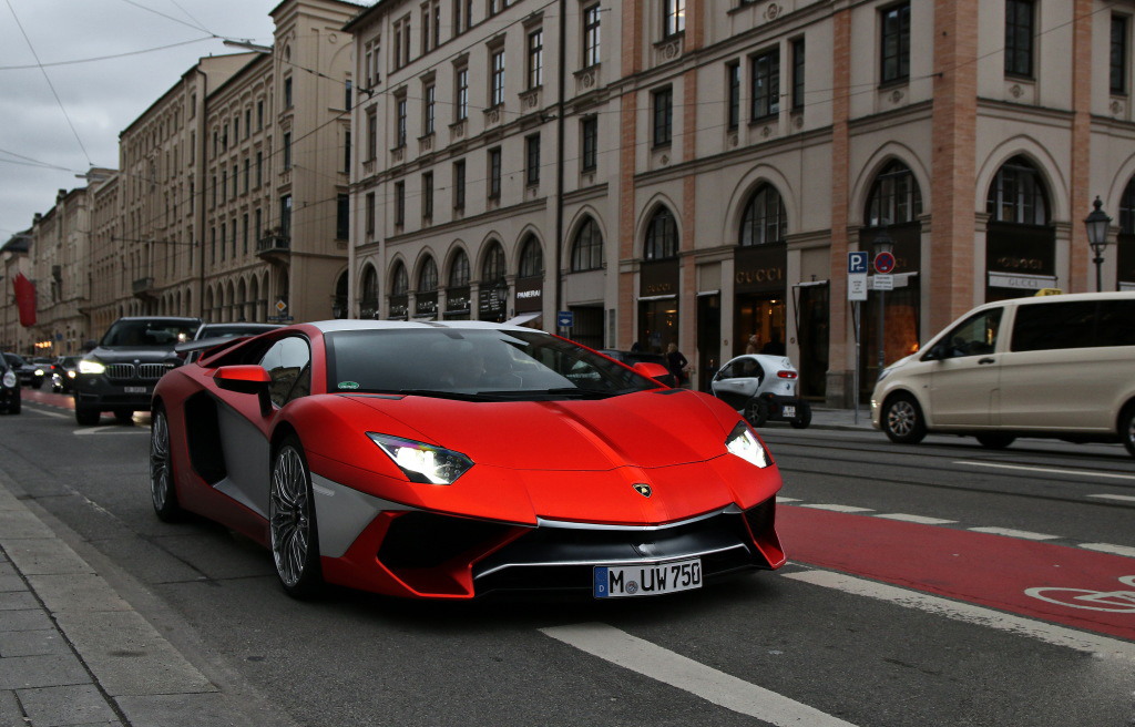 lamborghini-aventador-lp750-4-superveloce (7)